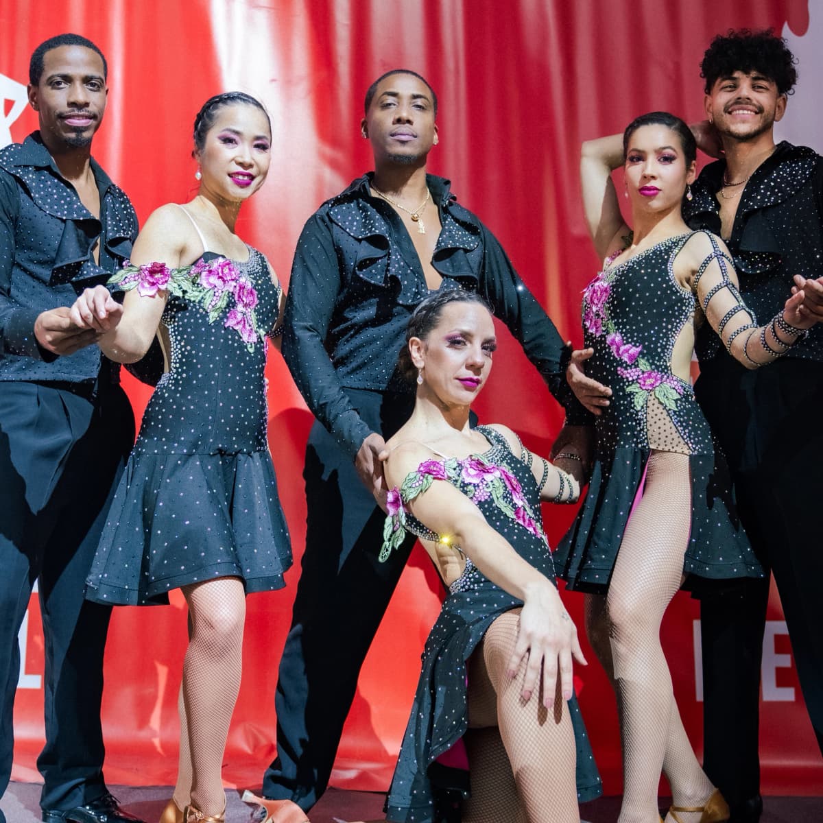 Image of a Euophoria Pro team posing for a photo